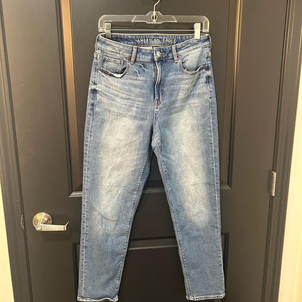 American Eagle Mom Jeans